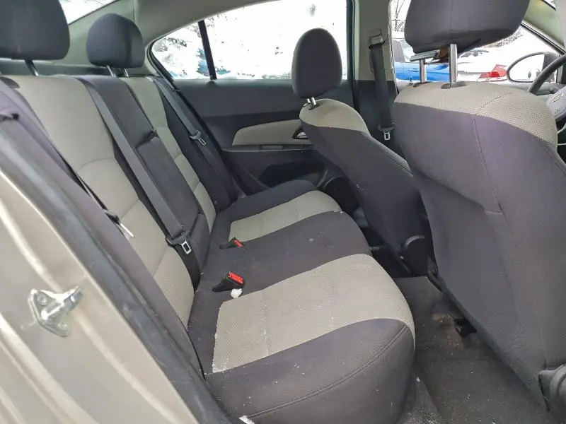 2012 CHEVROLET CRUZE LS  