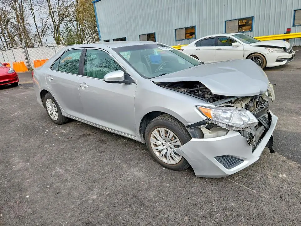 2012 TOYOTA CAMRY LE  