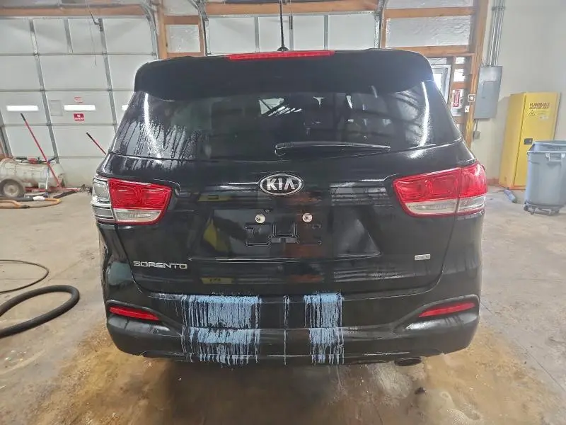 2017 KIA SORENTO LX  