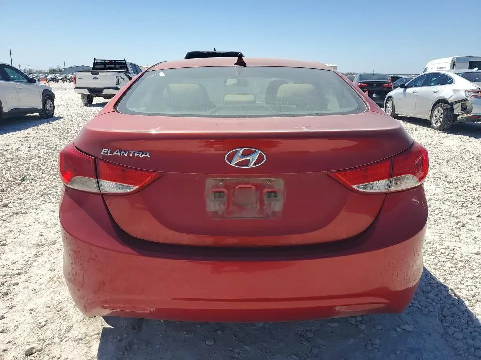 2013 HYUNDAI ELANTRA GLS  