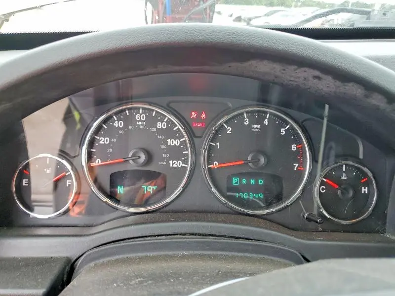 2010 JEEP LIBERTY SPORT  