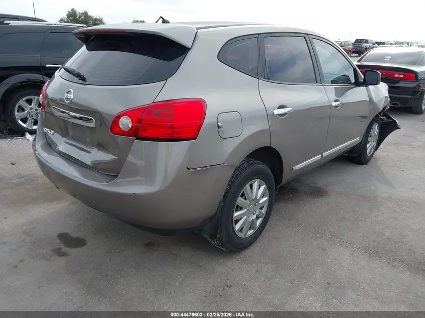 2013 NISSAN ROGUE S