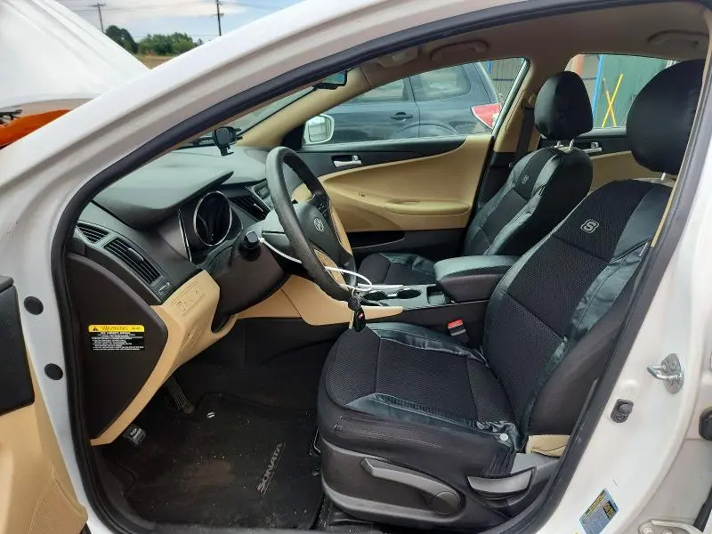 2012 HYUNDAI SONATA GLS  