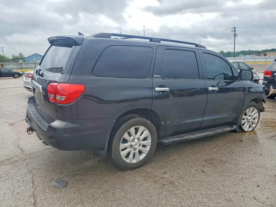 2013 TOYOTA SEQUOIA PLATINUM  