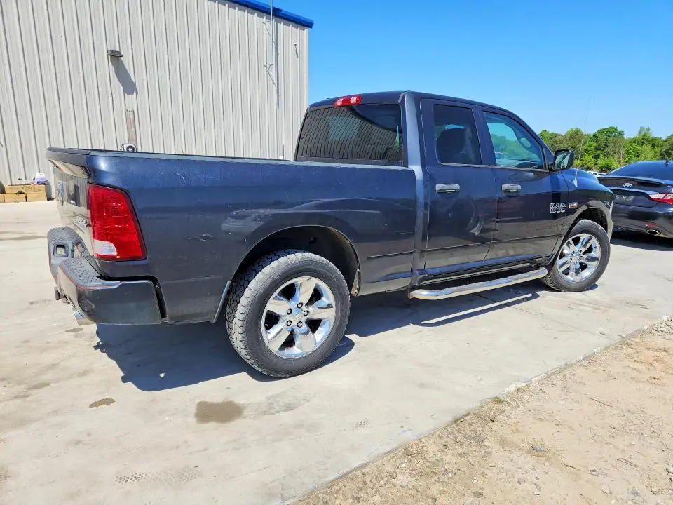 2013 RAM 1500 ST  