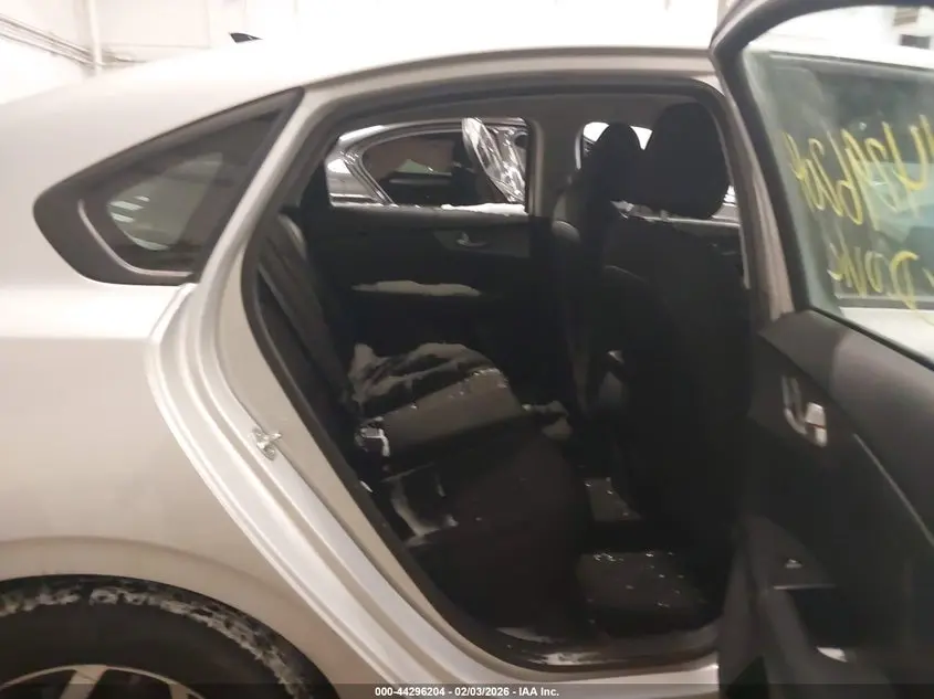 2019 KIA FORTE LXS