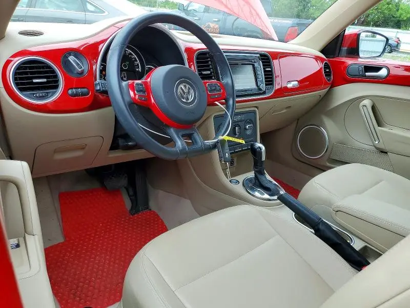2013 VOLKSWAGEN BEETLE   