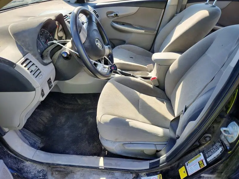 2011 TOYOTA COROLLA BASE  