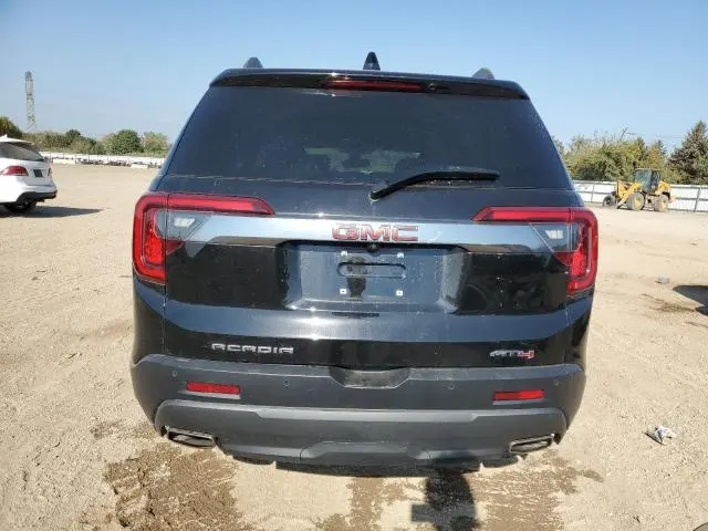 2021 GMC ACADIA AT4  