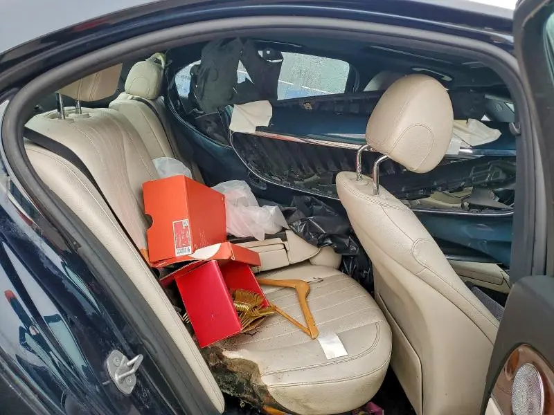 2017 MERCEDES-BENZ E 300 4MATIC  