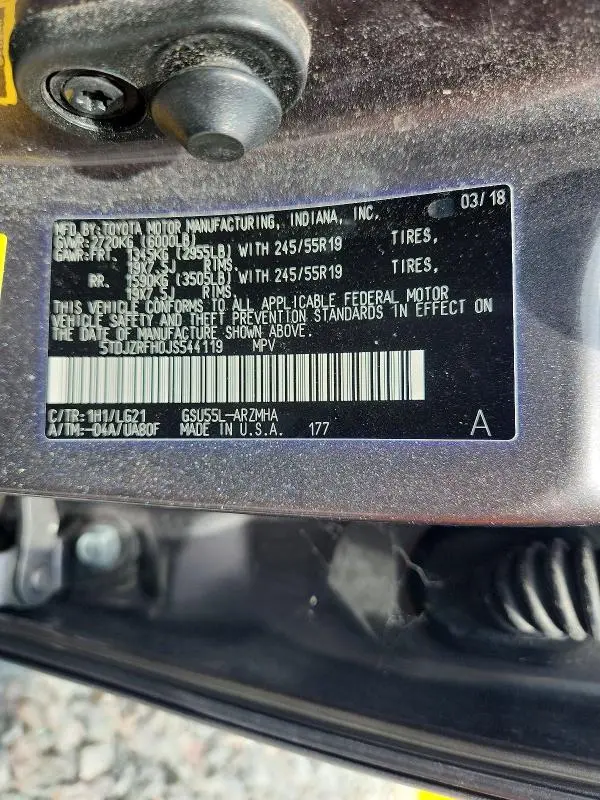 2018 TOYOTA HIGHLANDER SE  