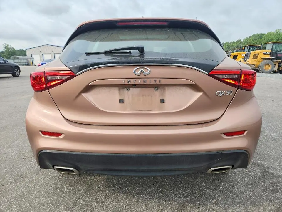 2019 INFINITI QX30   