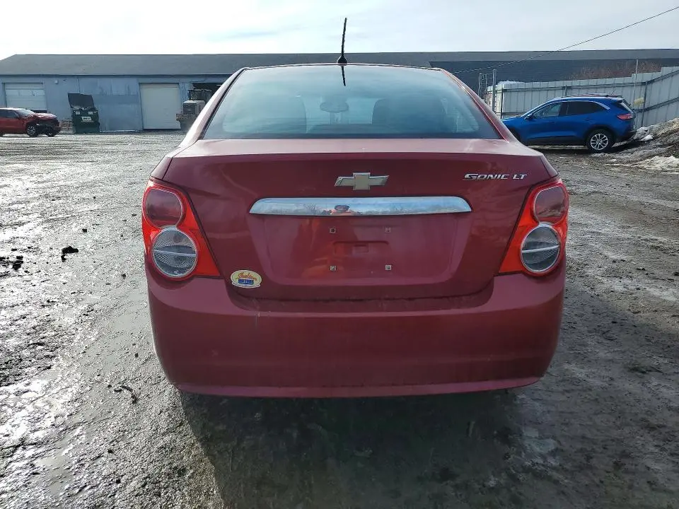 2013 CHEVROLET SONIC LT  