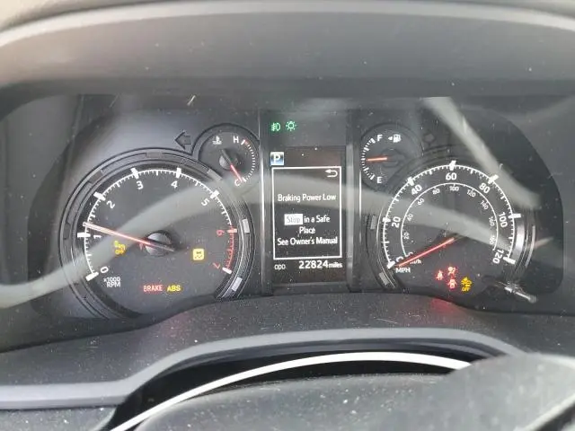 2024 TOYOTA 4RUNNER SR5  