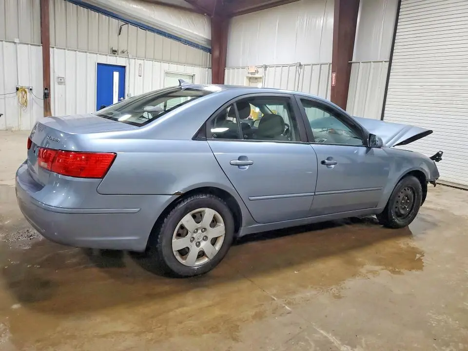 2010 HYUNDAI SONATA GLS  