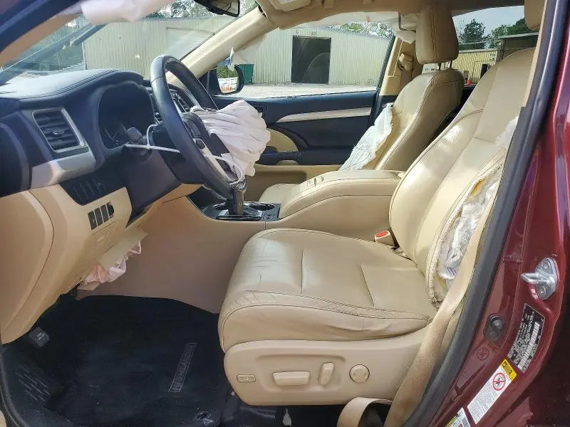 2016 TOYOTA HIGHLANDER XLE  