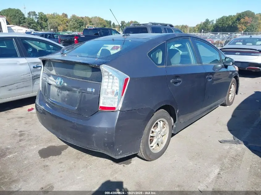 2011 TOYOTA PRIUS THREE