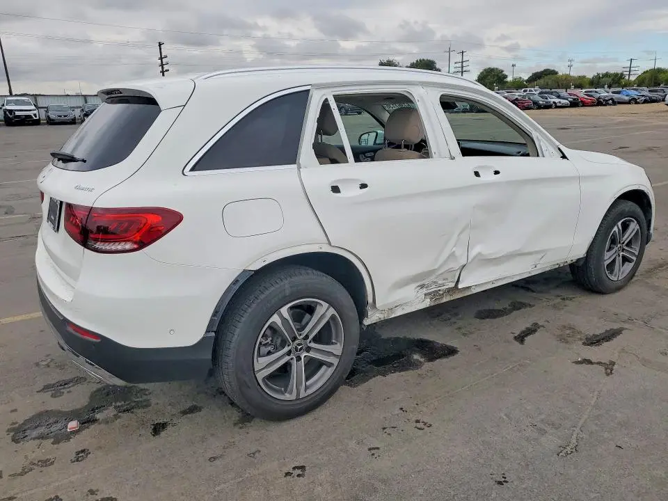 2022 MERCEDES-BENZ GLC 300 4MATIC  