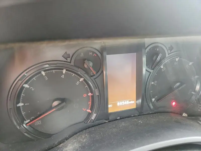 2020 TOYOTA 4RUNNER SR5  