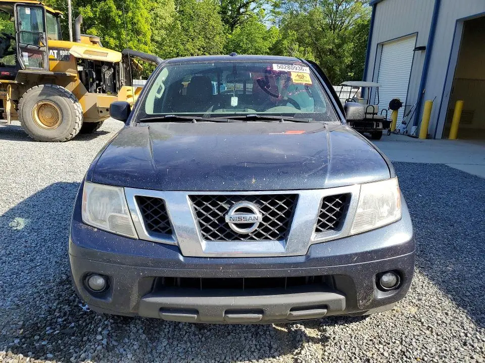2016 NISSAN FRONTIER SV  