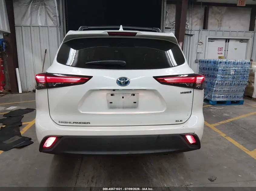 2020 TOYOTA HIGHLANDER HYBRID XLE