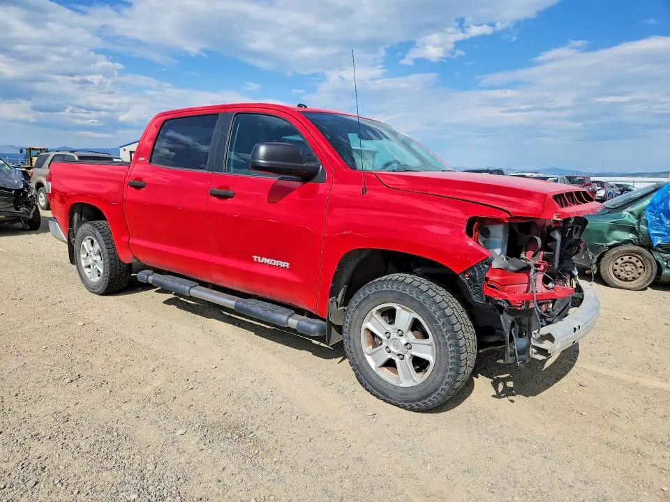 2014 TOYOTA TUNDRA CREWMAX SR5  