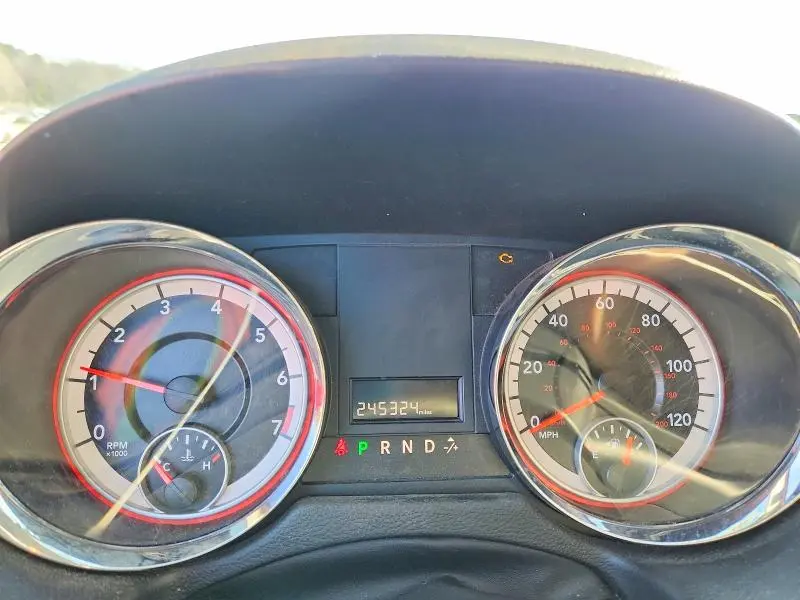 2013 DODGE GRAND CARAVAN SE  