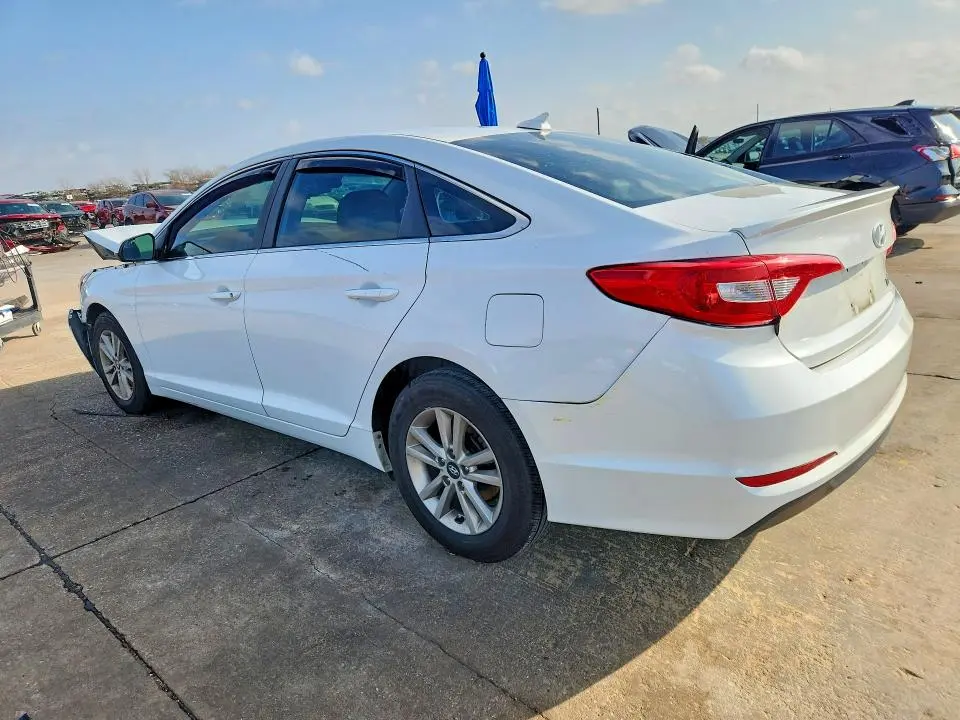 2016 HYUNDAI SONATA SE  