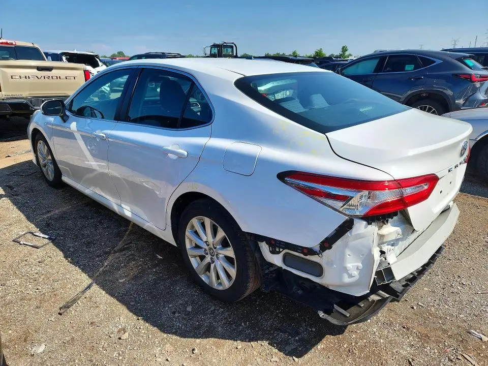 2018 TOYOTA CAMRY LE  
