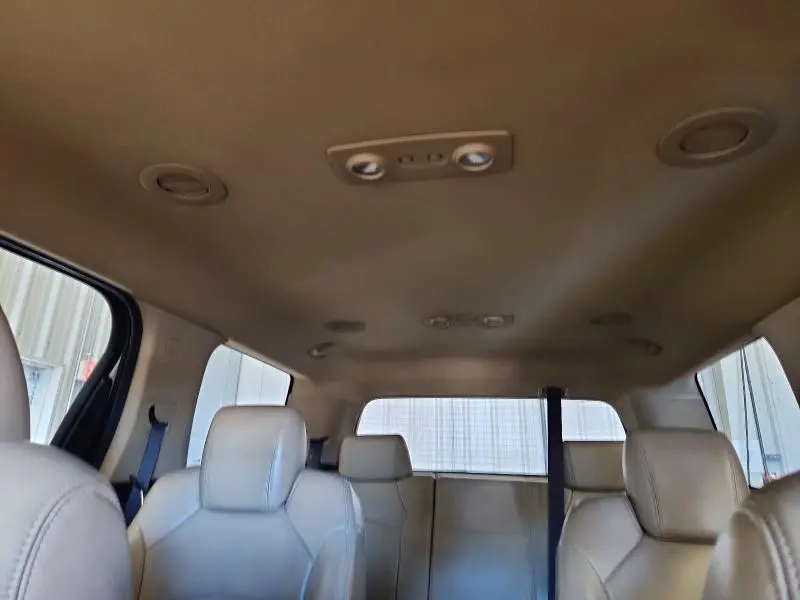 2010 GMC ACADIA SLT-1  