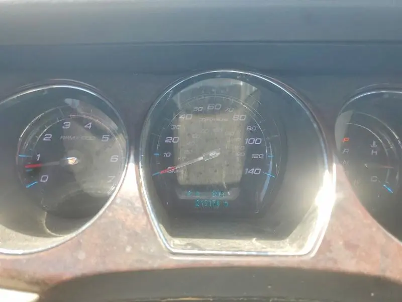 2011 FORD TAURUS SEL  