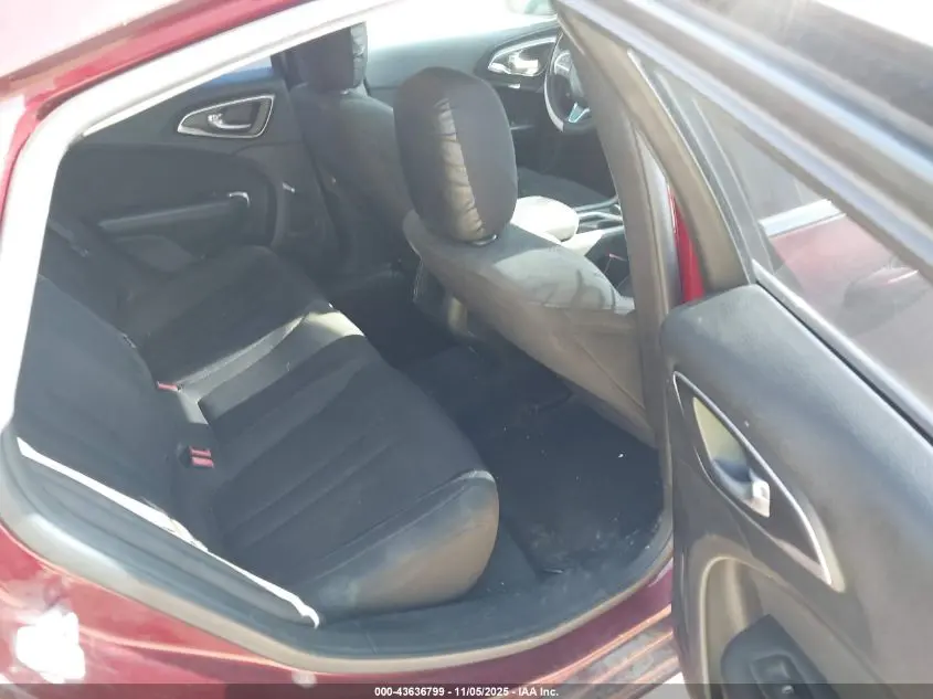 2015 CHRYSLER 200 LIMITED