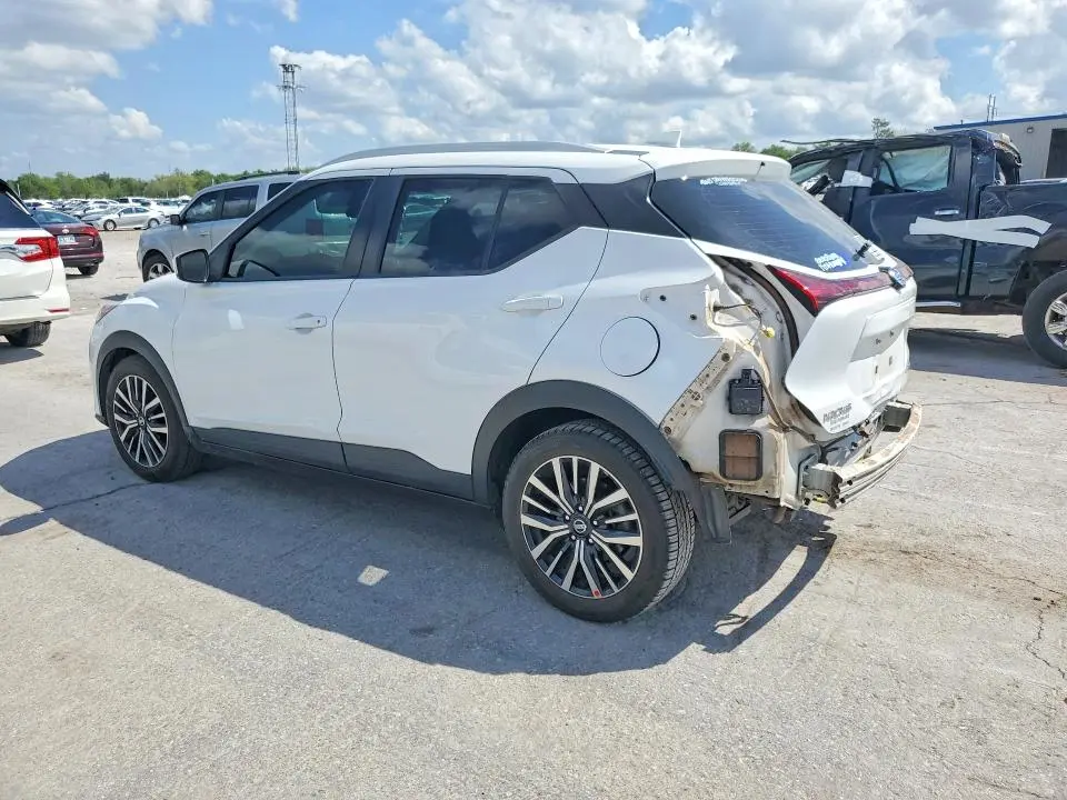 2021 NISSAN KICKS SV  