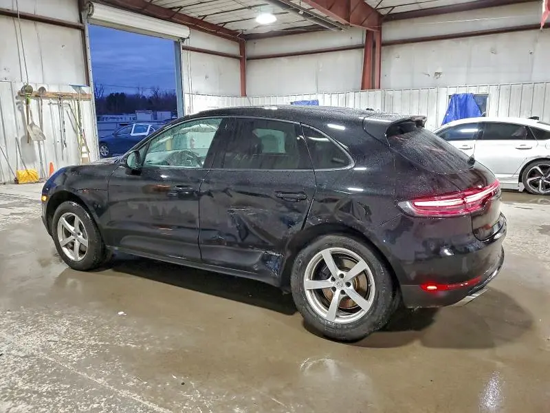2021 PORSCHE MACAN   