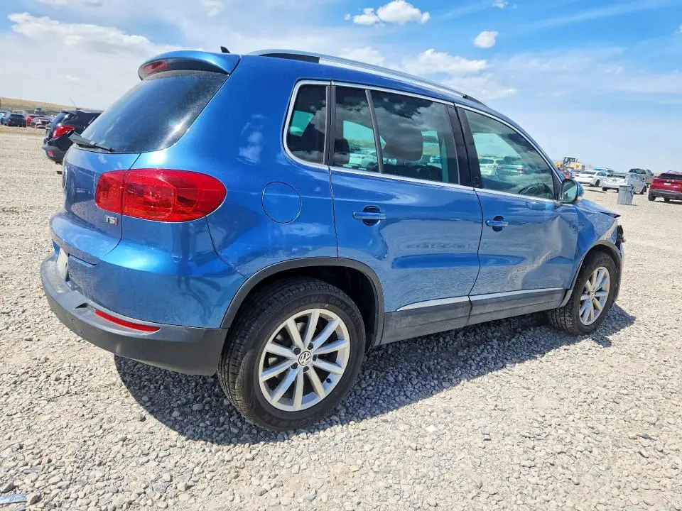 2017 VOLKSWAGEN TIGUAN WOLFSBURG  