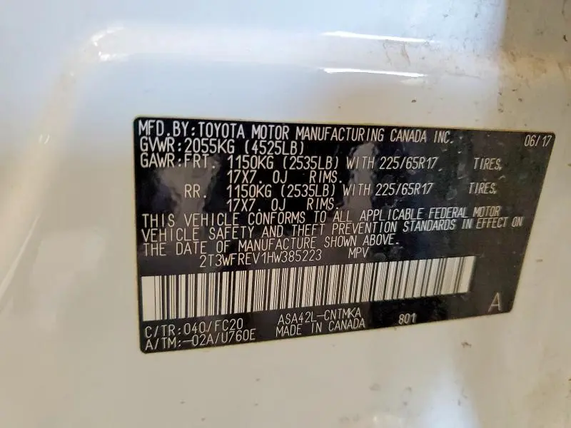 2017 TOYOTA RAV4 XLE  