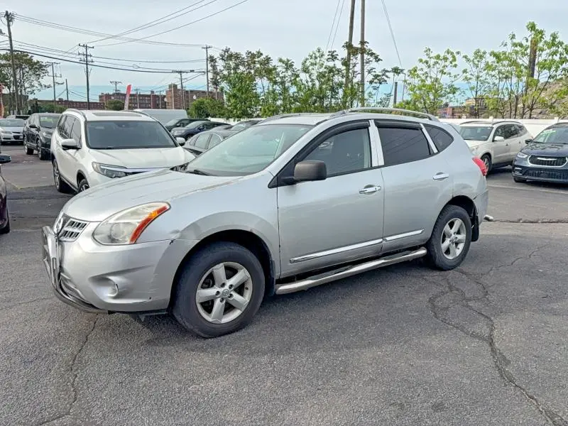 2012 NISSAN ROGUE S  
