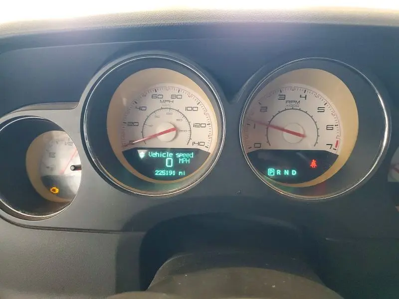 2013 DODGE CHALLENGER SXT  
