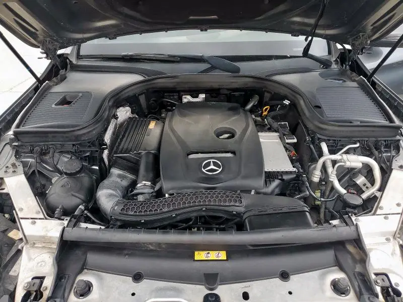 2018 MERCEDES-BENZ GLC 300  