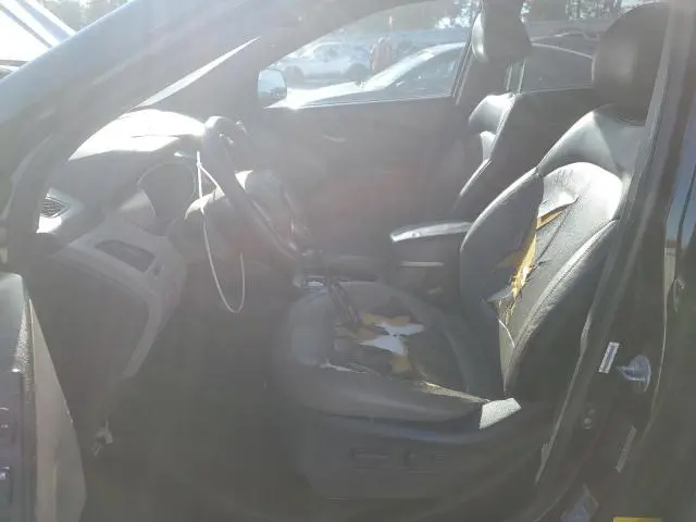 2010 HYUNDAI TUCSON GLS  