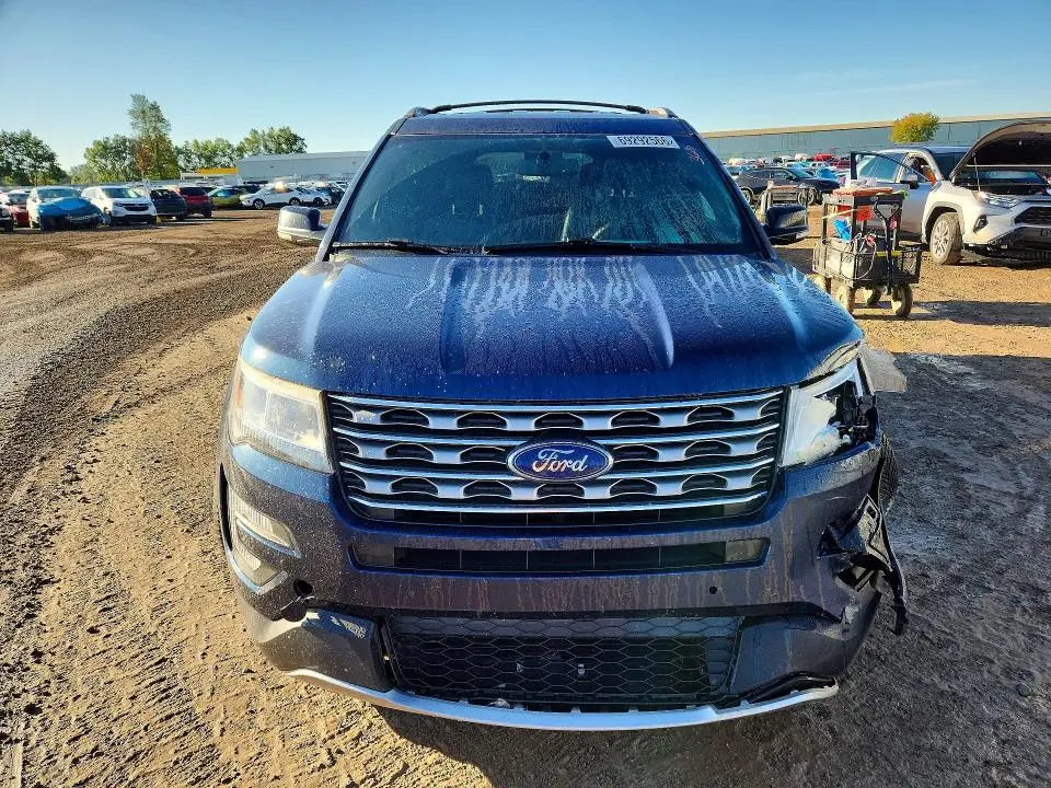 2017 FORD EXPLORER XLT  