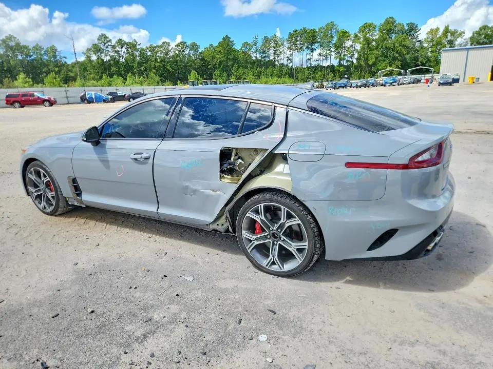 2021 KIA STINGER GT1  