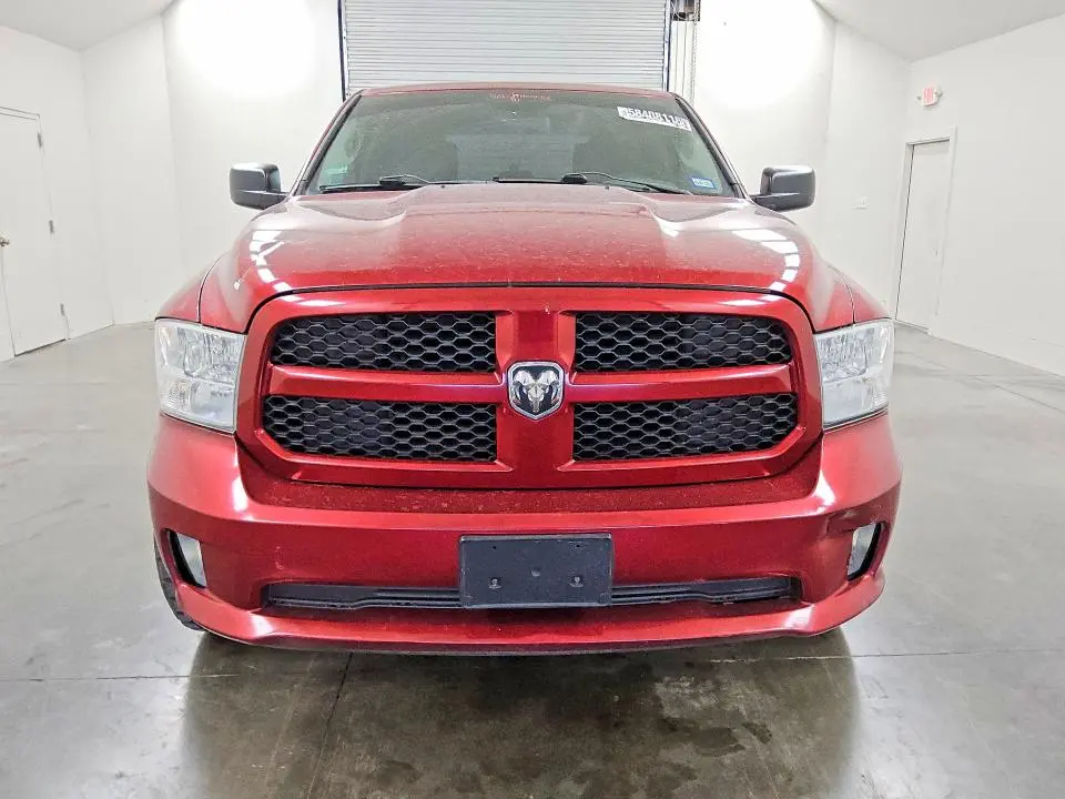 2014 RAM 1500 ST  
