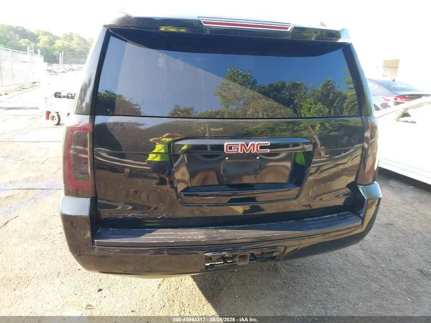2020 GMC YUKON XL 4WD SLT
