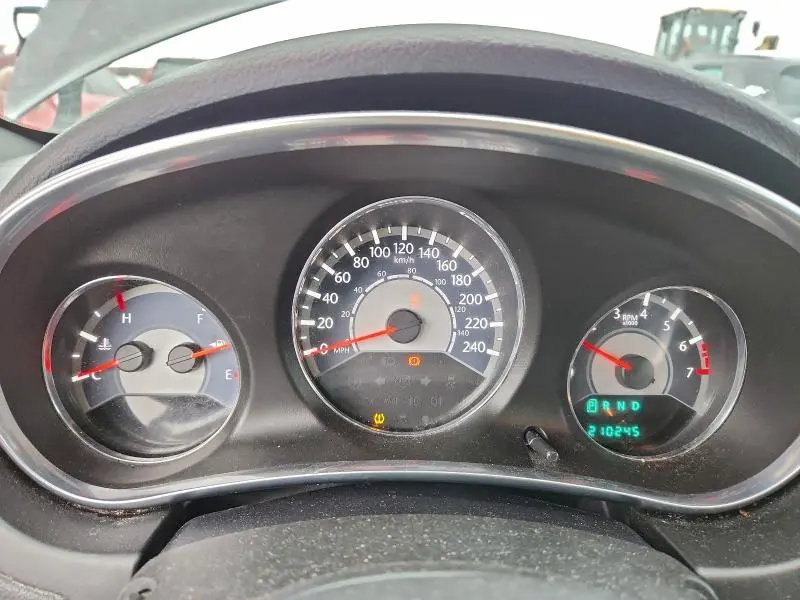 2014 CHRYSLER 200 LX  