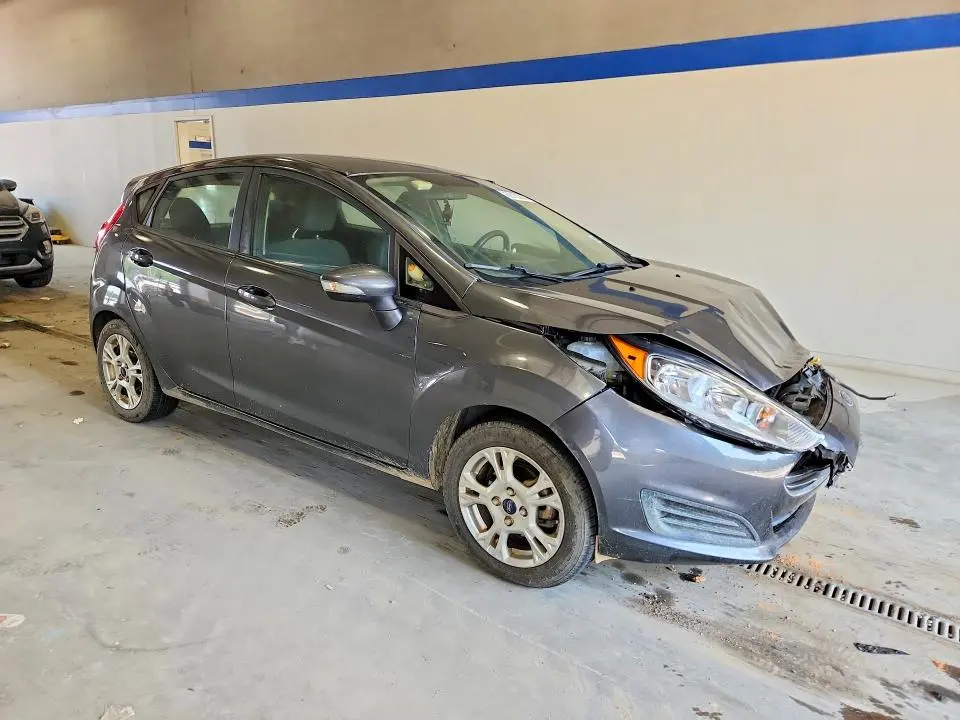 2016 FORD FIESTA SE  