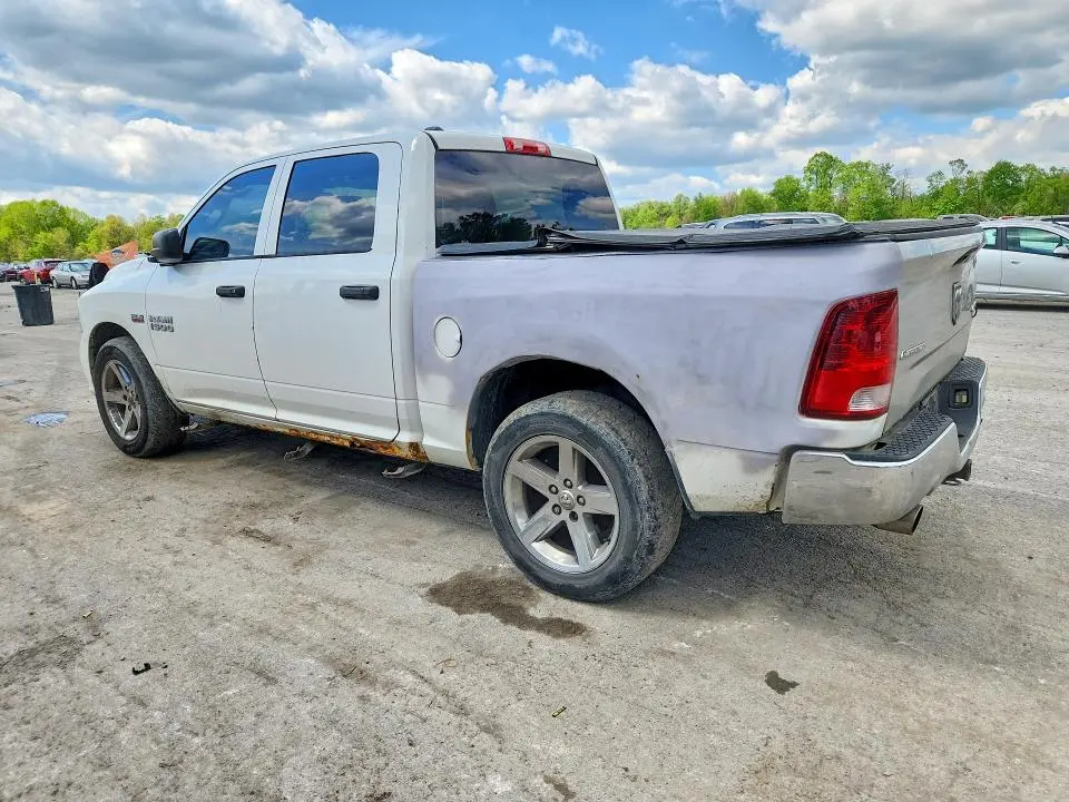 2013 RAM 1500 ST  