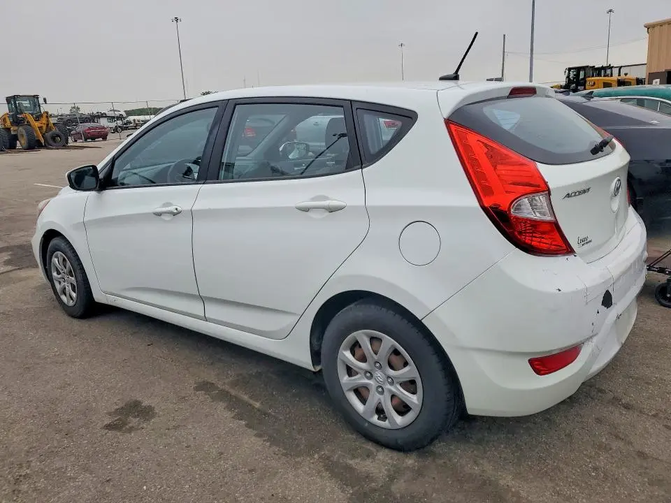 2013 HYUNDAI ACCENT GS  