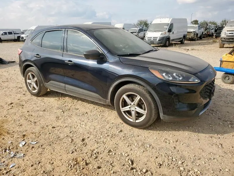 2021 FORD ESCAPE S  