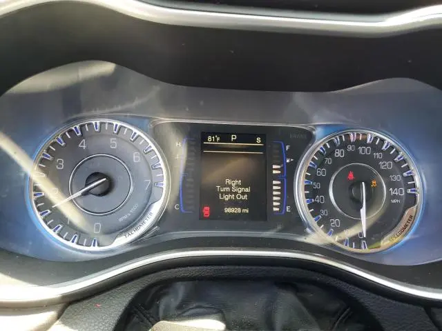 2017 CHRYSLER 200 LIMITED  